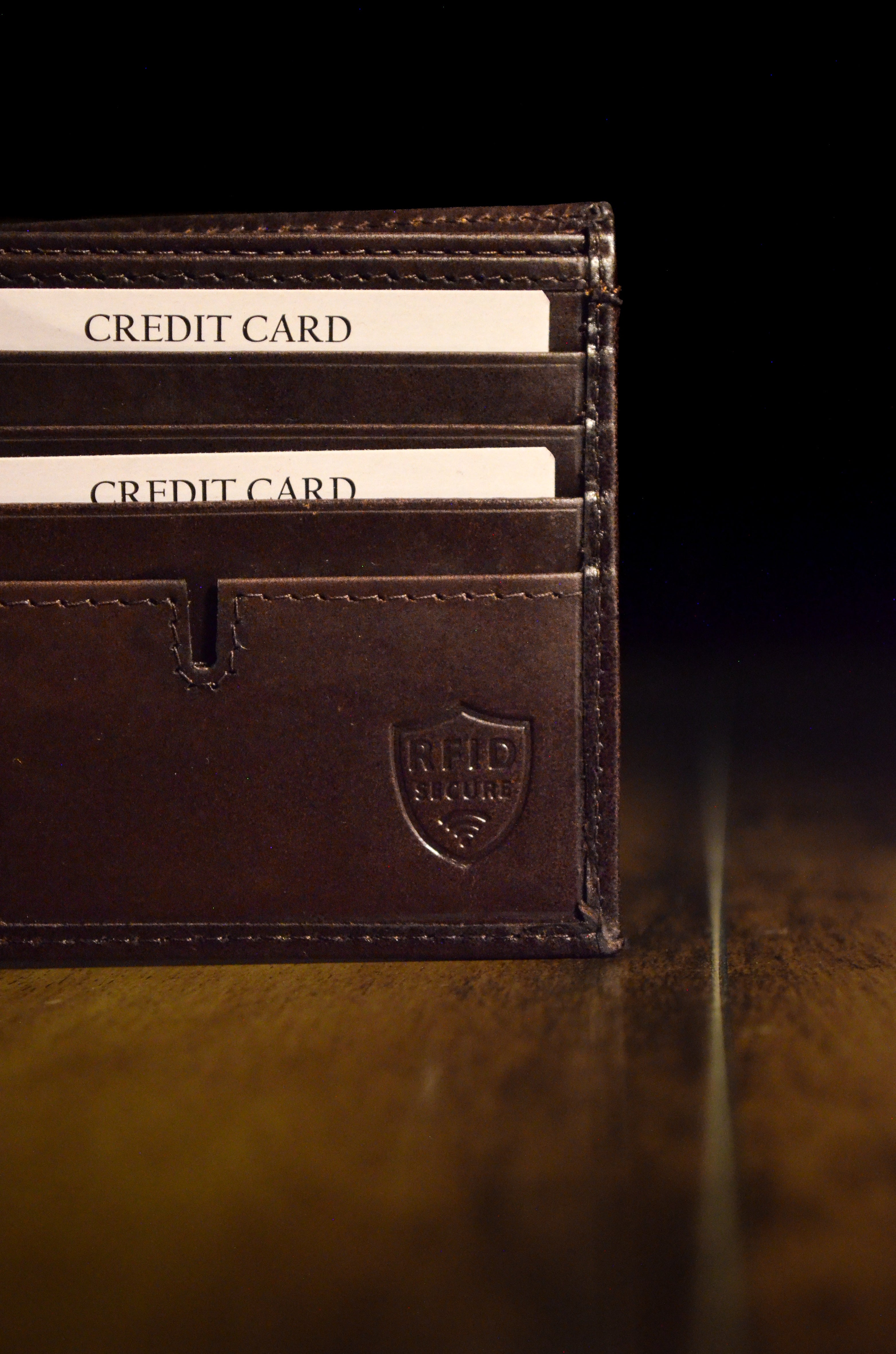 Deadstitch Bifold